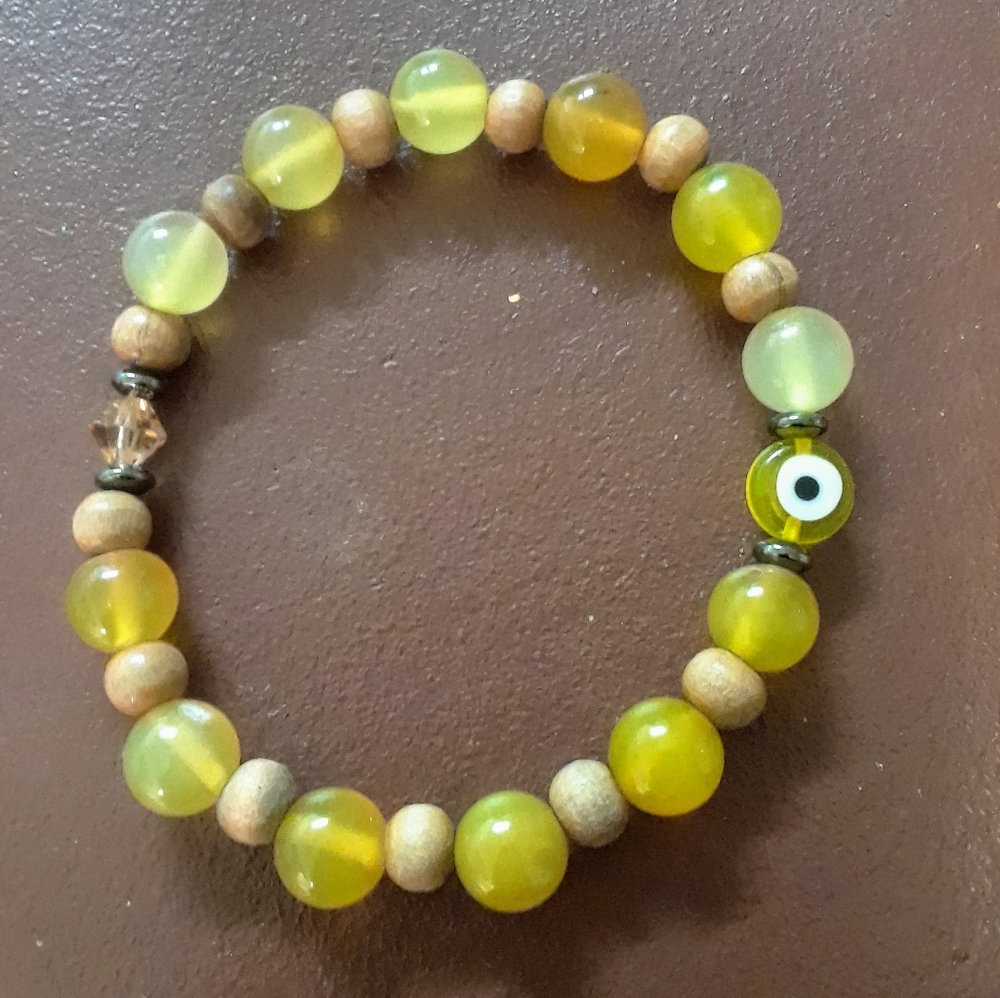 Bracelets - Picture 4 of 5